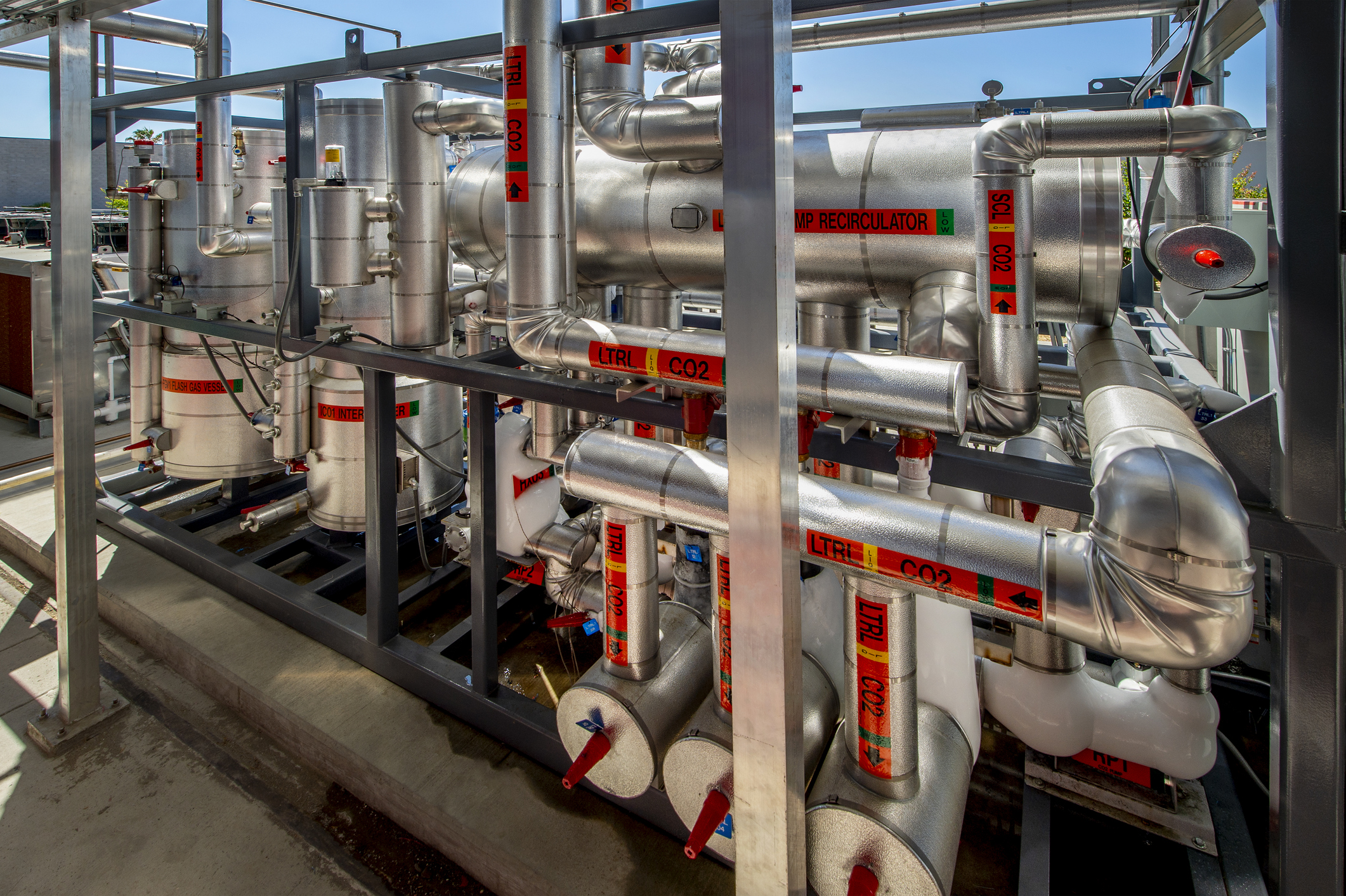 CO2 Plant Refrigeration: Applications, Advantages, and Alternatives